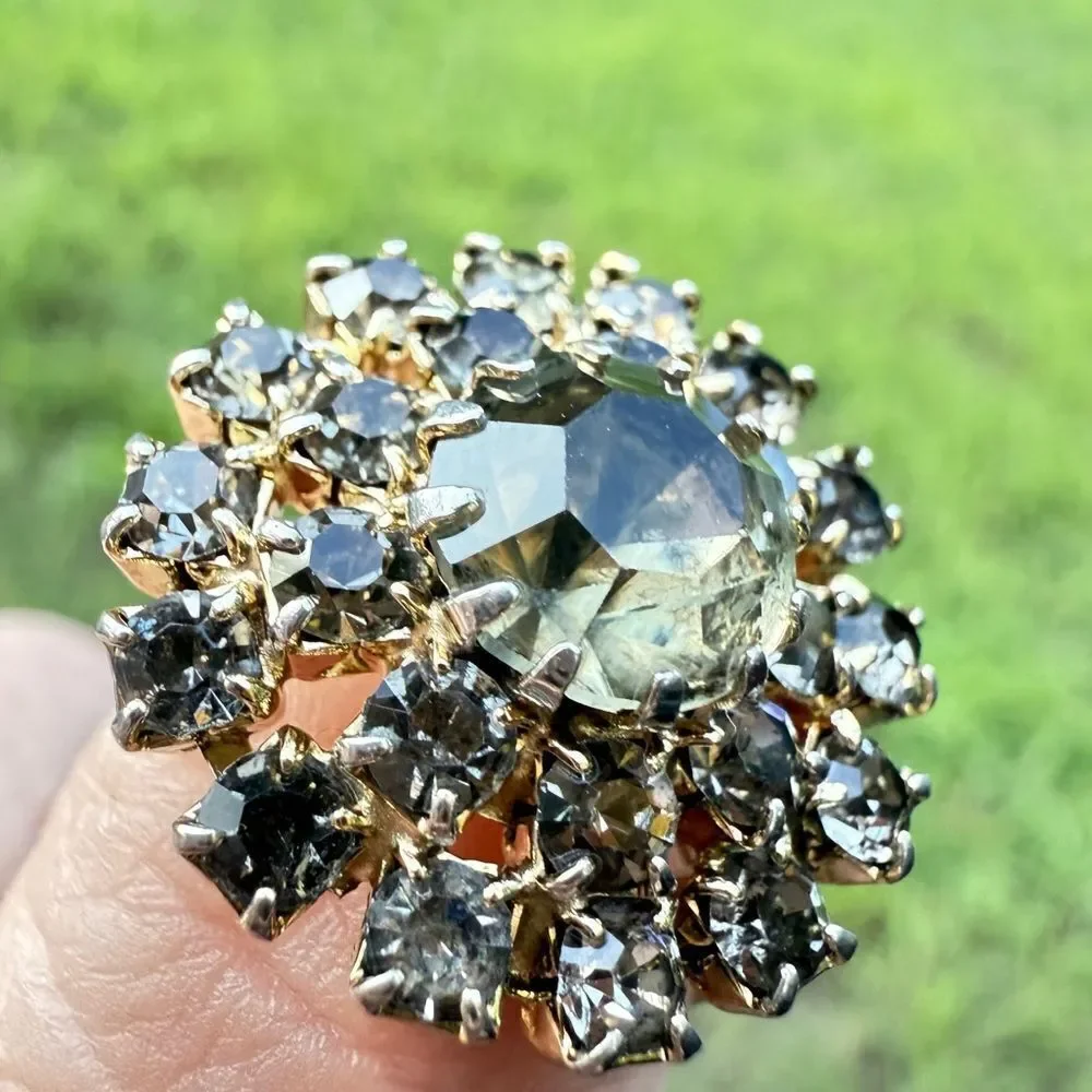 VINTAGE ADJUSTABLE SILVER RING WITH LARGE ROUND CRYSTAL CLUSTER – STATEMENT JEW